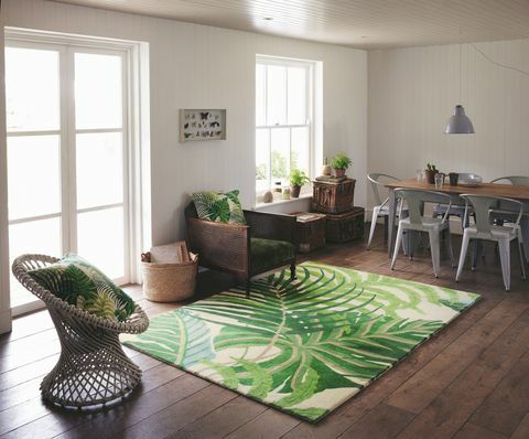 Manila Rugs in Green Oleh Sanderson