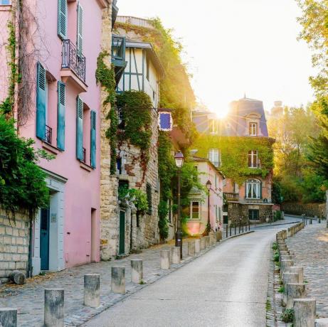 Tur Kereta Kecil Montmartre di Paris