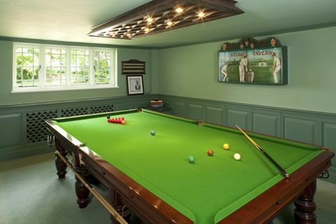 The Grange - Plaxtol - Kent - ruang snooker - Sotheby