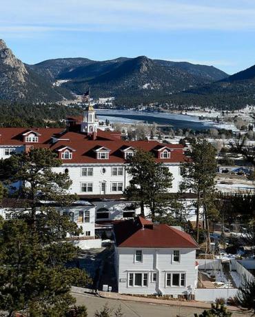 hotel stanley populer di taman estes, colorado