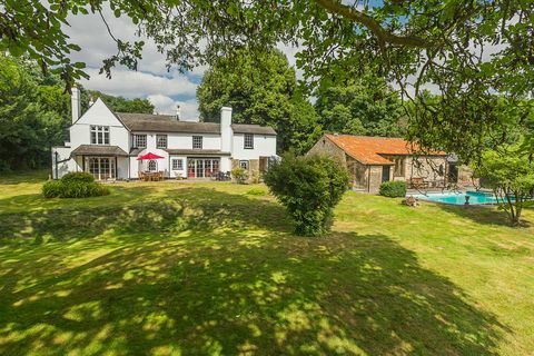 The Old Vicarage - Little Abington - Nick Brown - grounds - Cheffins